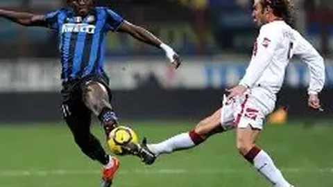 高拉特头球建功，邹正破门，恒大2-1逆转鲁能领跑中超