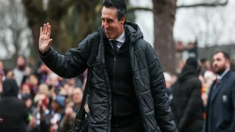 商春松：退役体操女神开启中国体坛新纪元